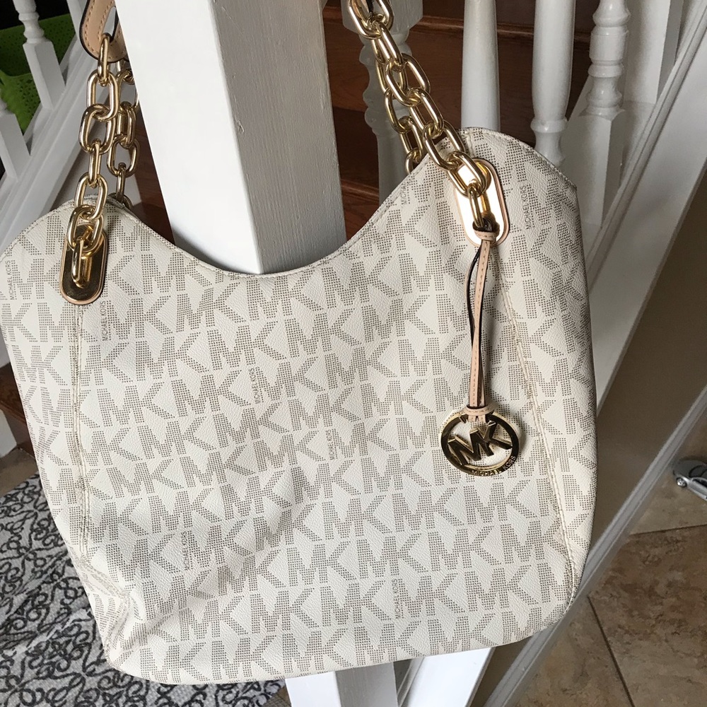 MK Large size purse